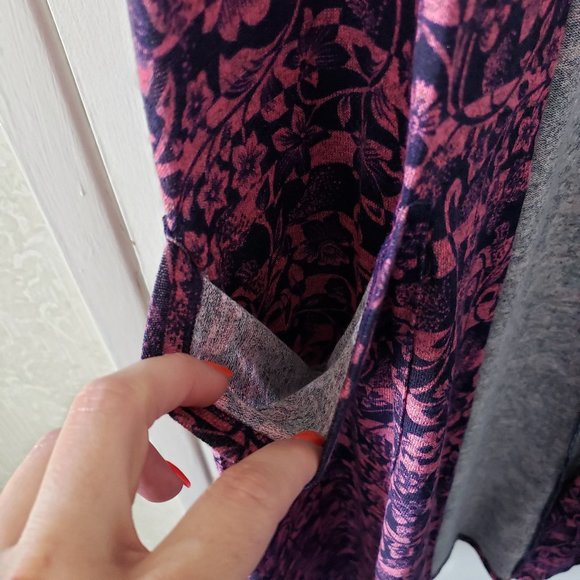 NWT Lularoe Sarah - Picture 4 of 6